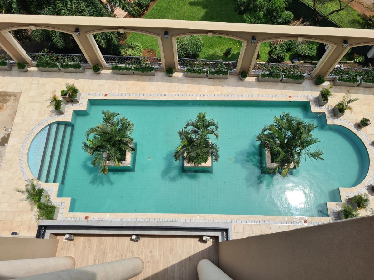Fontis Residences Hotel Kampala Exteriör bild