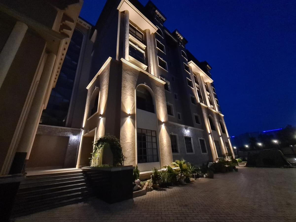Fontis Residences Hotel Kampala Exteriör bild